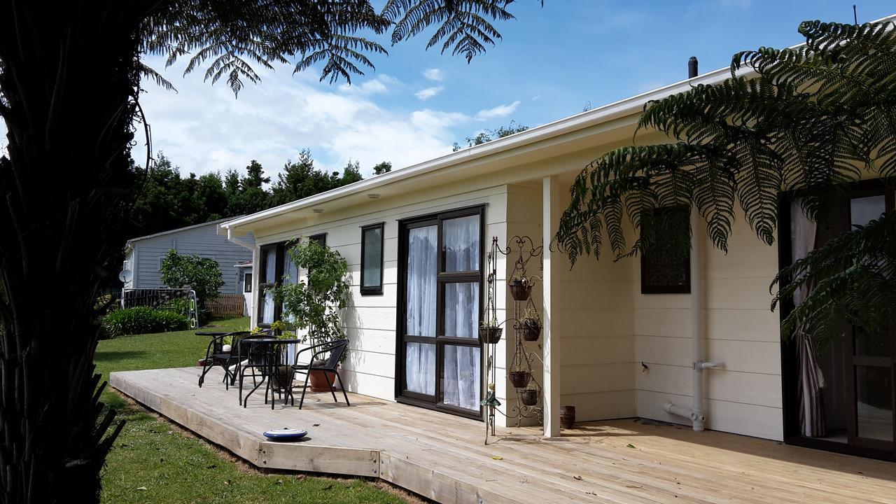 Vinegar Hill Bed & Breakfast Kauri Bagian luar foto